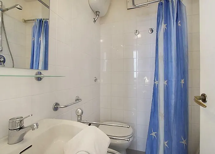 アパート Nerii 2